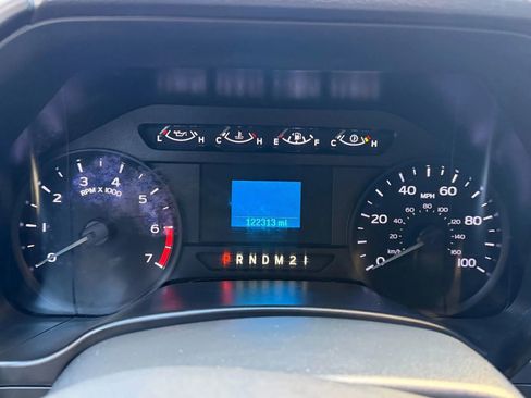 Used 2022 Ford F250 XL w/ Power Equipment Group image 11