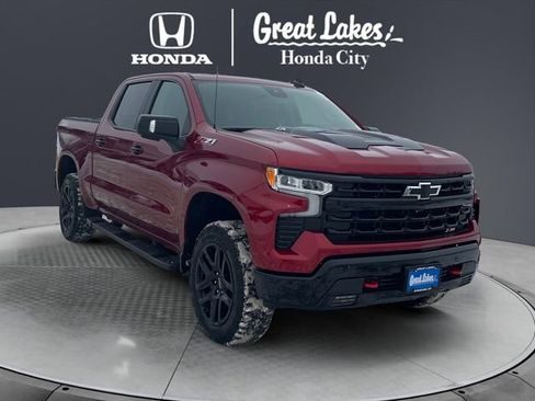 Used 2024 Chevrolet Silverado 1500 LT Trail Boss w/ LT Trail Boss Premium Package image 1