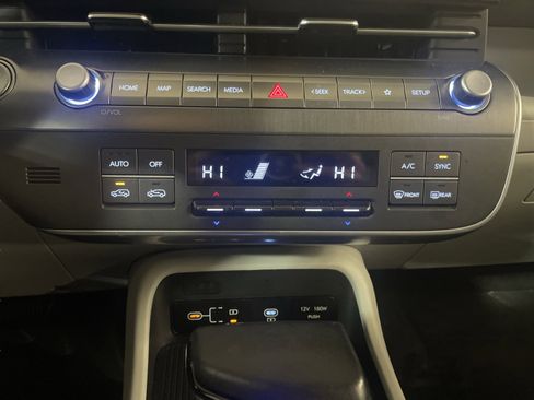 Used 2024 Hyundai Kona SEL image 19