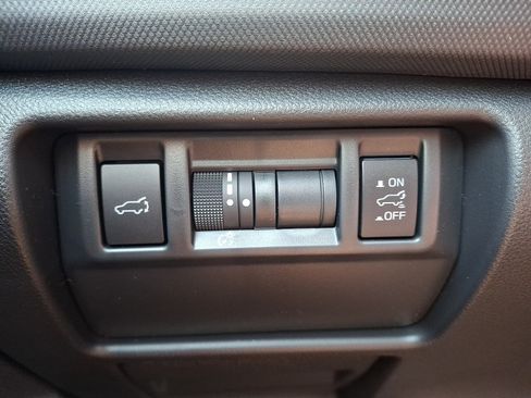 New 2026 Subaru Forester Premium AWD/4WD image 18