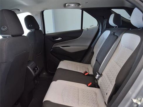 Used 2024 Chevrolet Equinox LT image 29