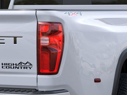 New 2026 Chevrolet Silverado 3500 High Country image 12