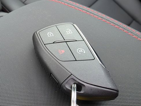 Used 2026 Chevrolet Colorado Z71 w/ Technology Package image 34