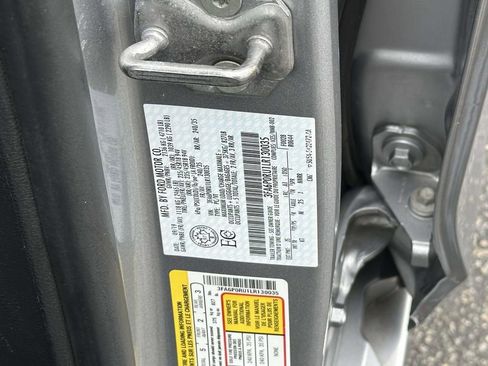 Used 2020 Ford Fusion Titanium FWD image 18