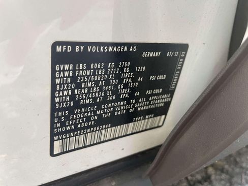 Used 2022 Volkswagen ID.4 Pro S AWD/4WD image 19