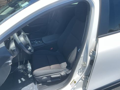 Certified 2024 MAZDA MAZDA3 s FWD image 29