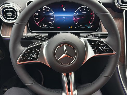 New 2026 Mercedes-Benz GLC 300 4MATIC image 11