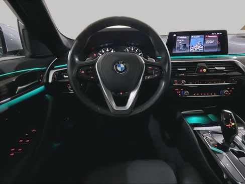 Used 2019 BMW 540i xDrive w/ Convenience Package AWD/4WD image 5