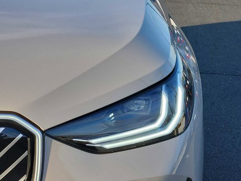 Used 2026 BMW X3 xDrive30 w/ Premium Package image 9