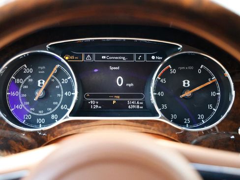 Used 2016 Bentley Mulsanne Speed RWD image 31