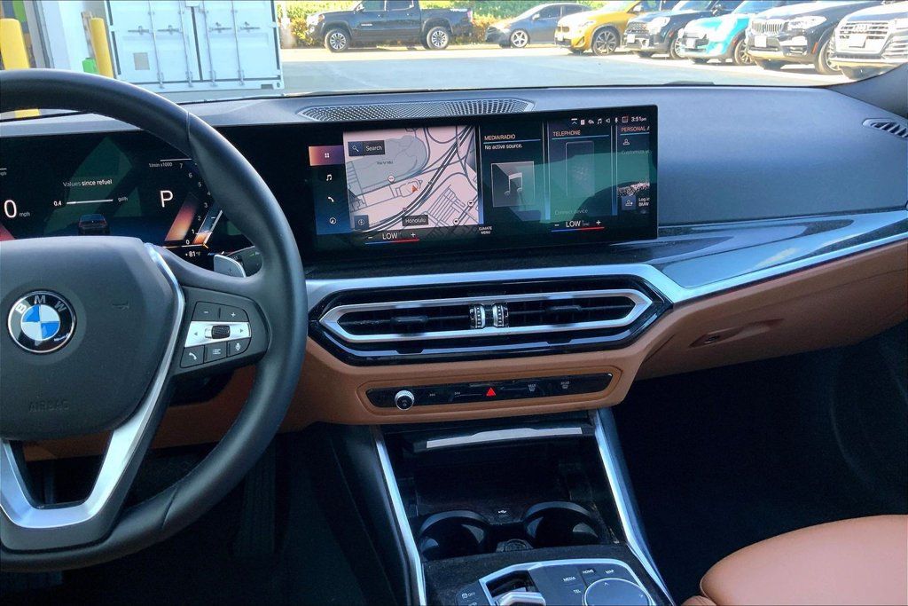 Used 2023 BMW 330i Sedan w/ Parking Assistance Package RWD image 7