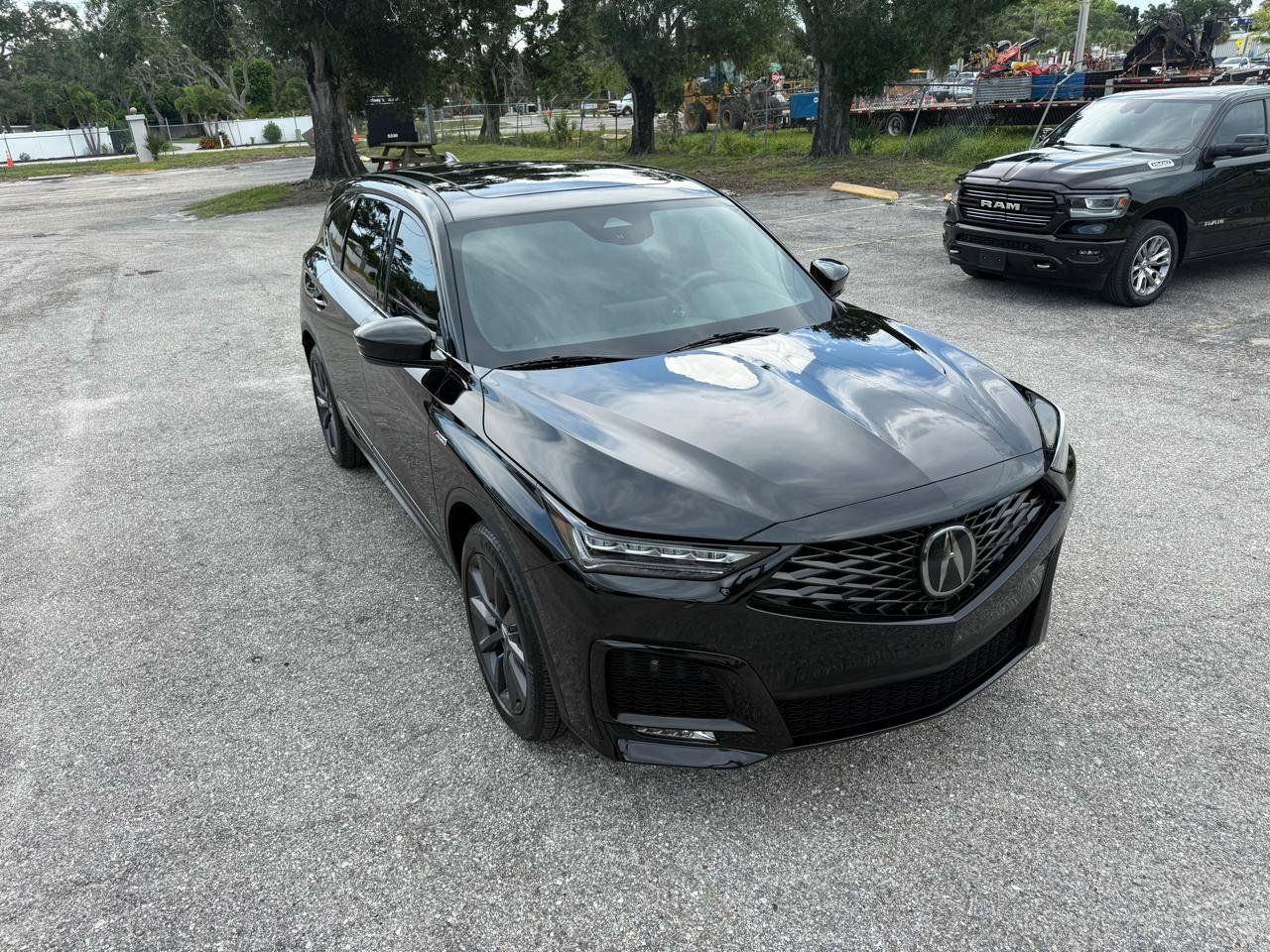 Used 2025 Acura MDX A-Spec AWD/4WD image 3