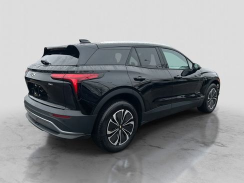 Used 2024 Chevrolet Blazer EV LT image 5