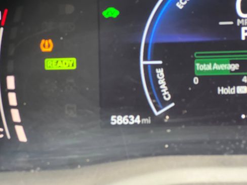 Used 2025 Toyota Camry SE FWD image 26