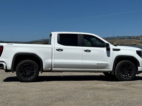 Used 2023 GMC Sierra 1500 Pro w/ Graphite Edition AWD/4WD image 3