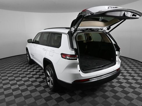 Used 2021 Jeep Grand Cherokee L Limited RWD image 30