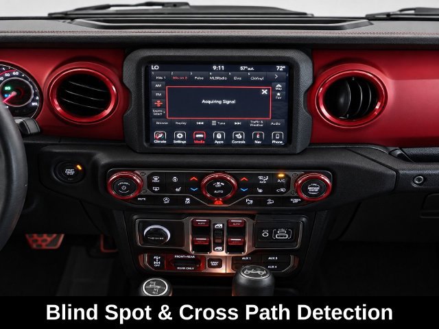 Used 2018 Jeep Wrangler Unlimited Rubicon AWD/4WD image 15