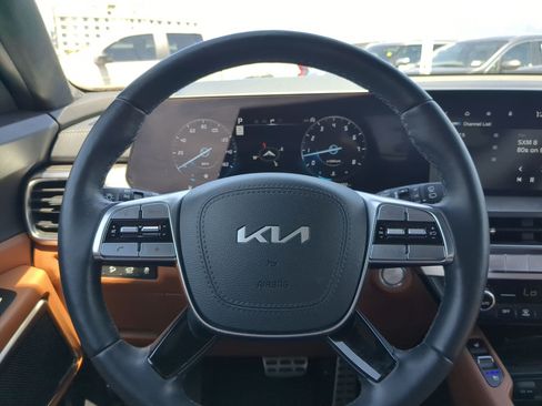 Certified 2024 Kia Telluride SX Prestige X-Line AWD/4WD image 16