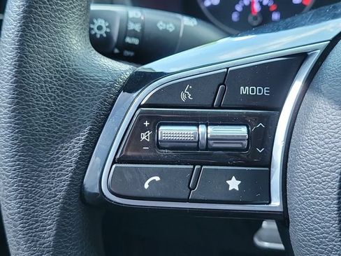Used 2023 Kia Forte LXS w/ LXS Technology Package FWD image 23