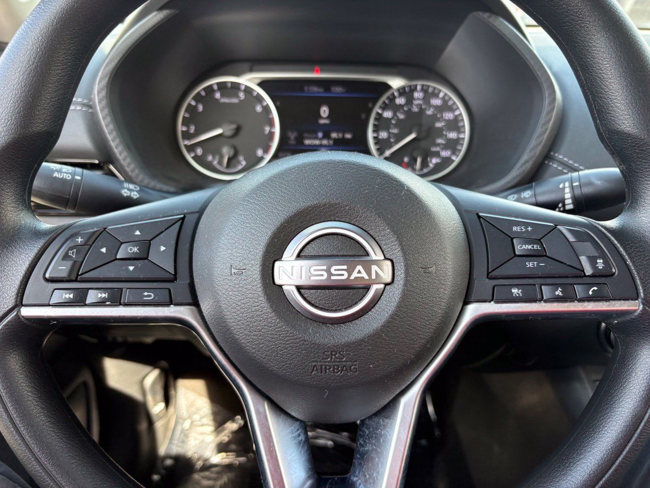 Certified 2025 Nissan Sentra SV FWD image 30