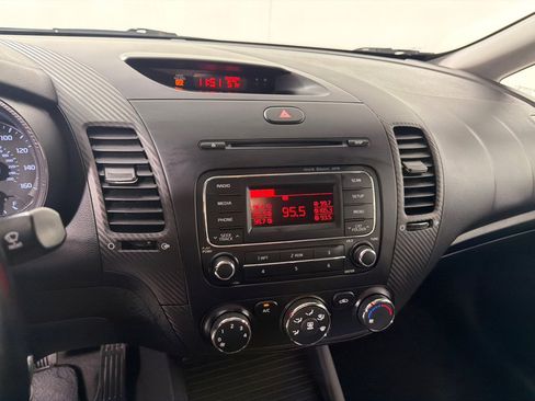 Used 2015 Kia Forte EX FWD image 16