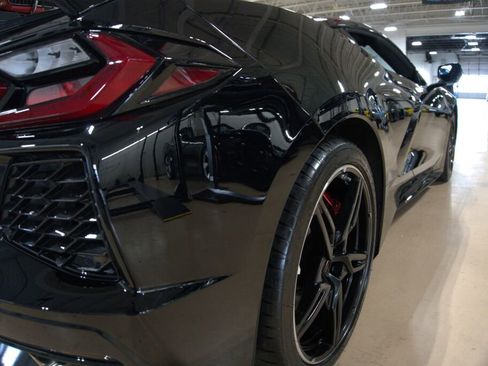 Used 2023 Chevrolet Corvette Stingray Preferred Cpe w/ Z51 Performance Package image 20