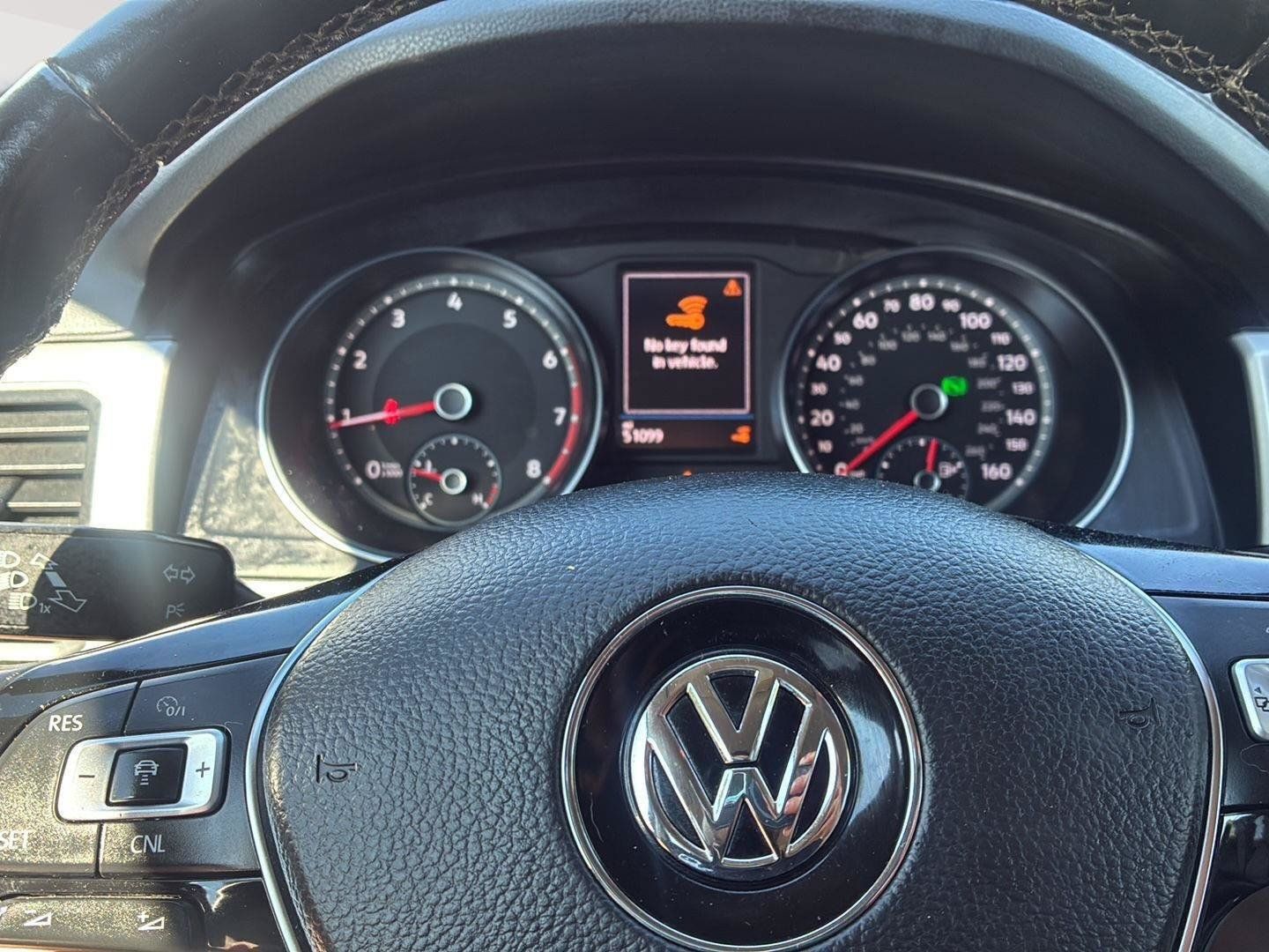 Used 2018 Volkswagen Atlas SE AWD/4WD image 27