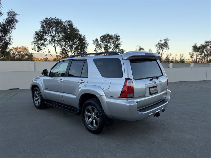 Used 2006 Toyota 4Runner Limited w/ Preferred Accessory Pkg RWD image 10
