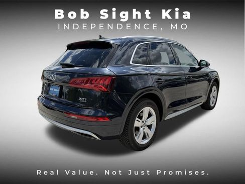 Used 2018 Audi Q5 2.0T Premium Plus w/ Premium Plus Package AWD/4WD image 12