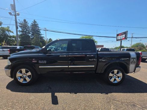 Used 2014 RAM 1500 ST w/ SXT Appearance Group AWD/4WD image 2