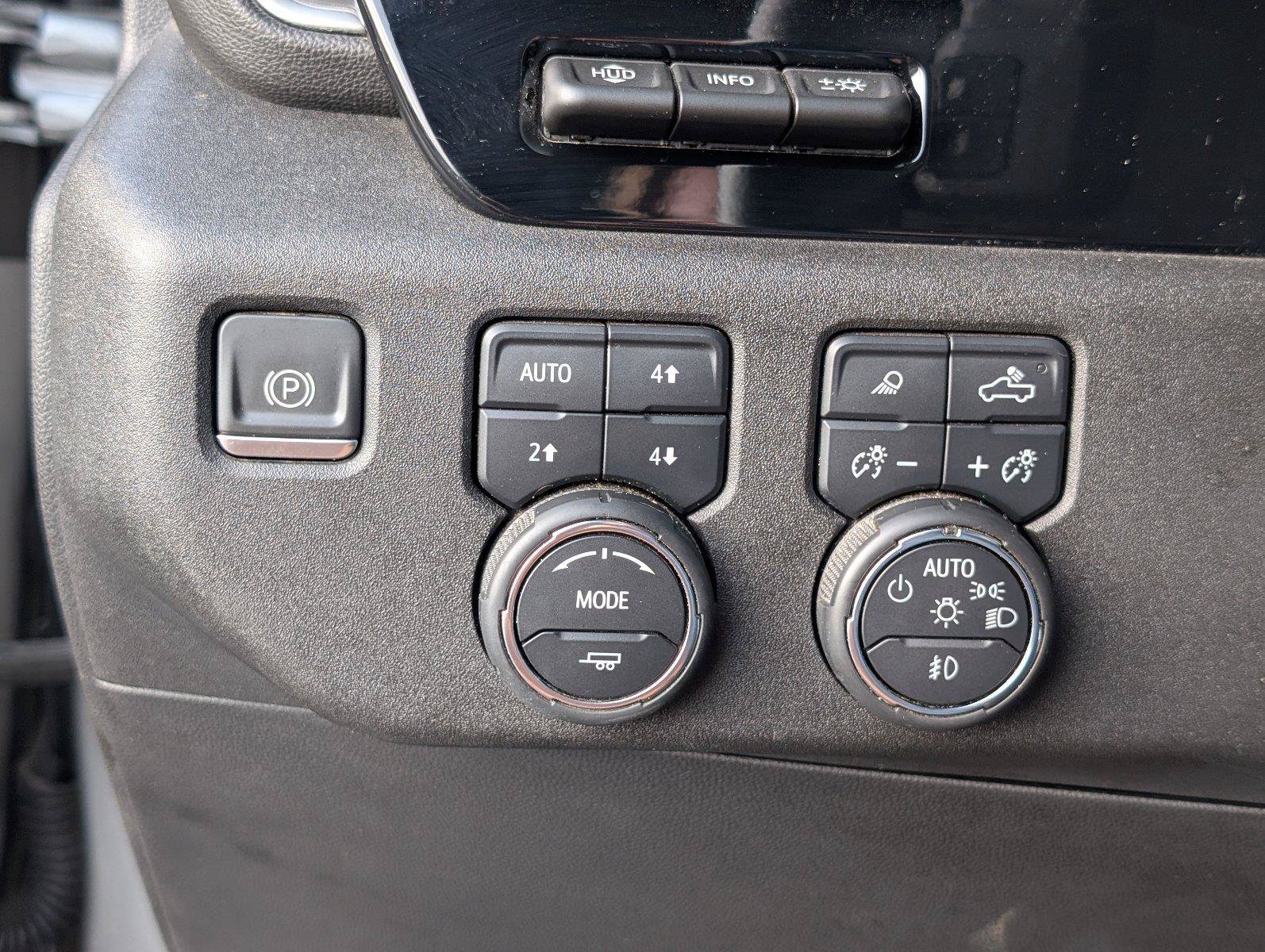 Used 2024 Chevrolet Silverado 1500 LTZ AWD/4WD image 32