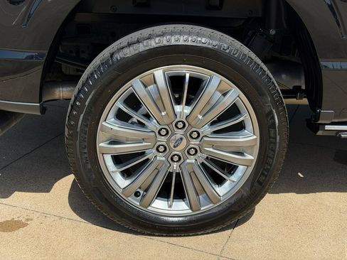 Used 2024 Ford F150 Platinum w/ Equipment Group 703A Plus AWD/4WD image 8