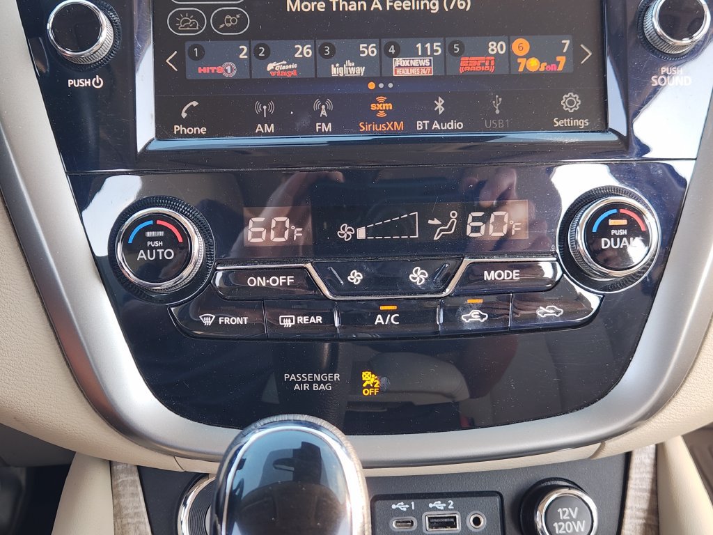 Used 2023 Nissan Murano SL w/ SL Moonroof Package FWD image 15