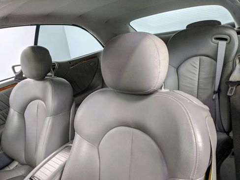 Used 2007 Mercedes-Benz CLK 550 Cabriolet image 22