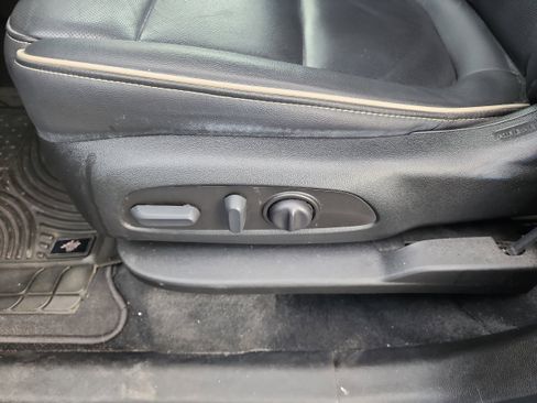 Used 2023 Chevrolet Traverse Premier w/ LPO, Cargo Package image 18