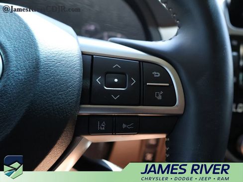 Used 2023 Lexus GX 460 Premium w/ Premium Package AWD/4WD image 28