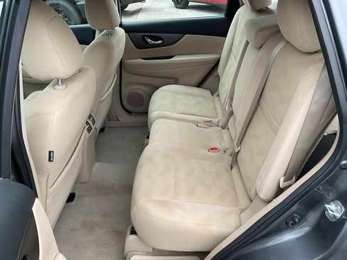 Used 2015 Nissan Rogue S image 20