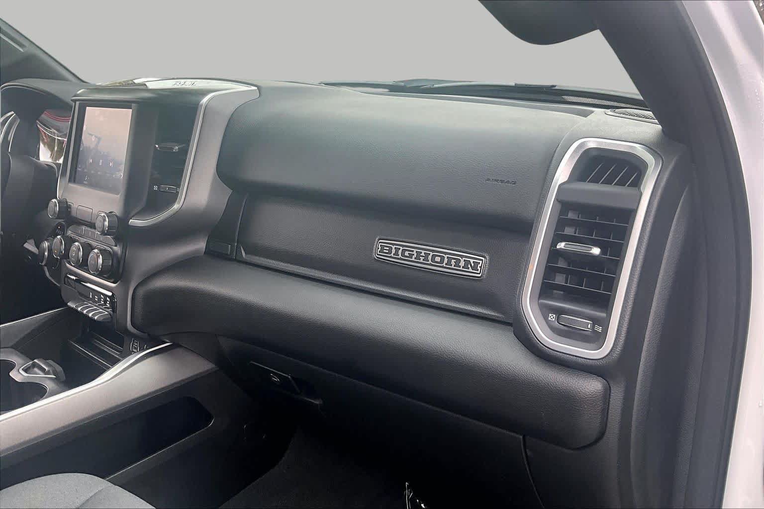Used 2022 RAM 1500 Big Horn AWD/4WD image 18