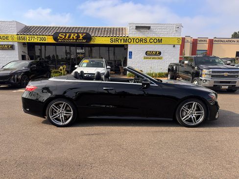 Used 2020 Mercedes-Benz E 450 Cabriolet w/ AMG Line image 16