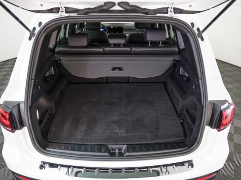 Certified 2022 Mercedes-Benz GLB 250 image 8