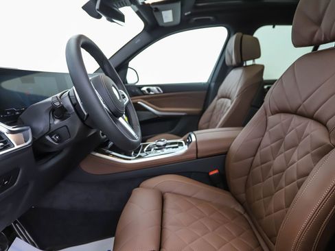 New 2026 BMW X5 xDrive40i w/ Executive Package image 11