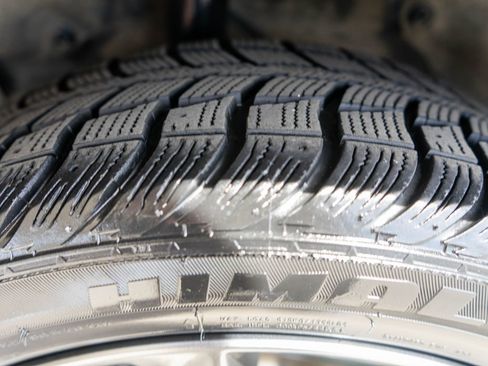 Used 2018 MAZDA MAZDA3 Grand Touring image 34