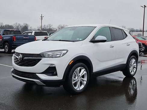 Certified 2023 Buick Encore GX Preferred w/ Cold Weather Comfort Package image 3