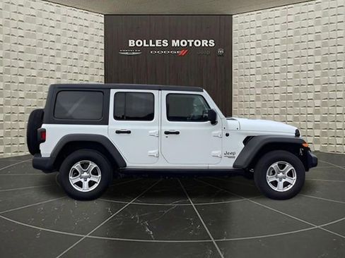 Certified 2020 Jeep Wrangler Unlimited Sport S AWD/4WD image 3