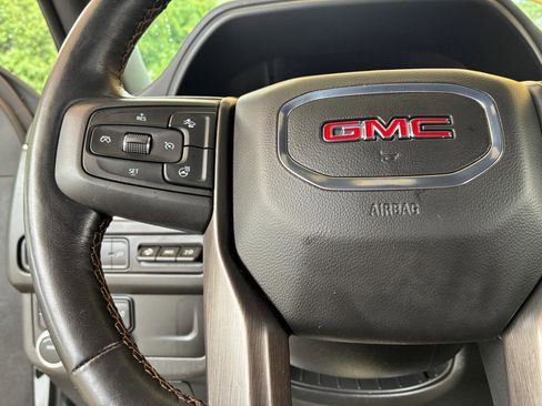 Used 2021 GMC Yukon AT4 w/ Rear Media and Nav Package AWD/4WD image 27