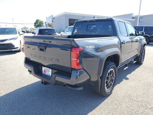 New 2026 Toyota Tacoma TRD Off-Road AWD/4WD image 4