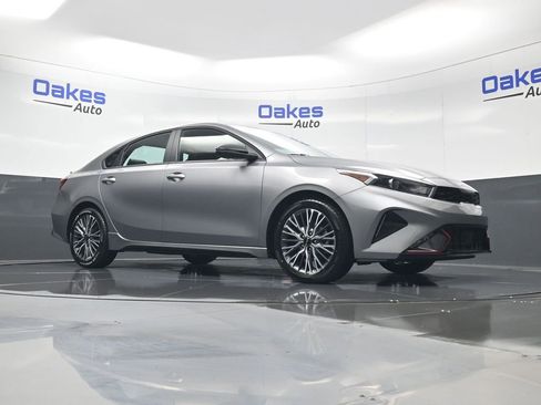 Certified 2024 Kia Forte GT-Line image 37