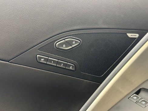 Used 2017 Chevrolet Corvette Z06 w/ Z07 Performance Package image 10