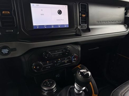 Used 2021 Ford Bronco Badlands image 16