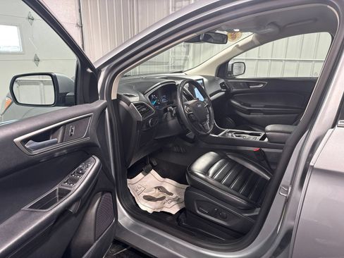 Used 2024 Ford Edge SEL AWD/4WD image 19